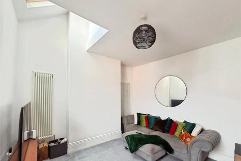 1 bedroom flat to rent, Whitwell Road, Hampshire PO4