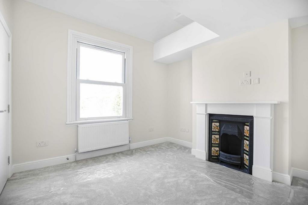 Apartment in London - More