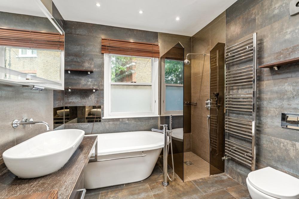 Apartment in London - More