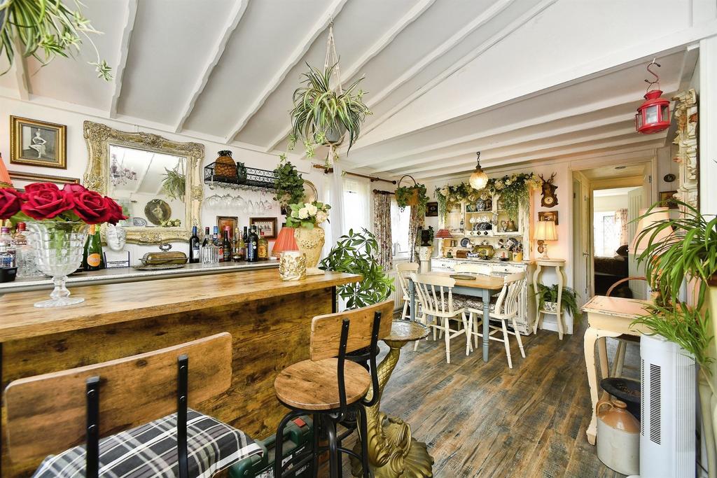 House in Newhaven - More