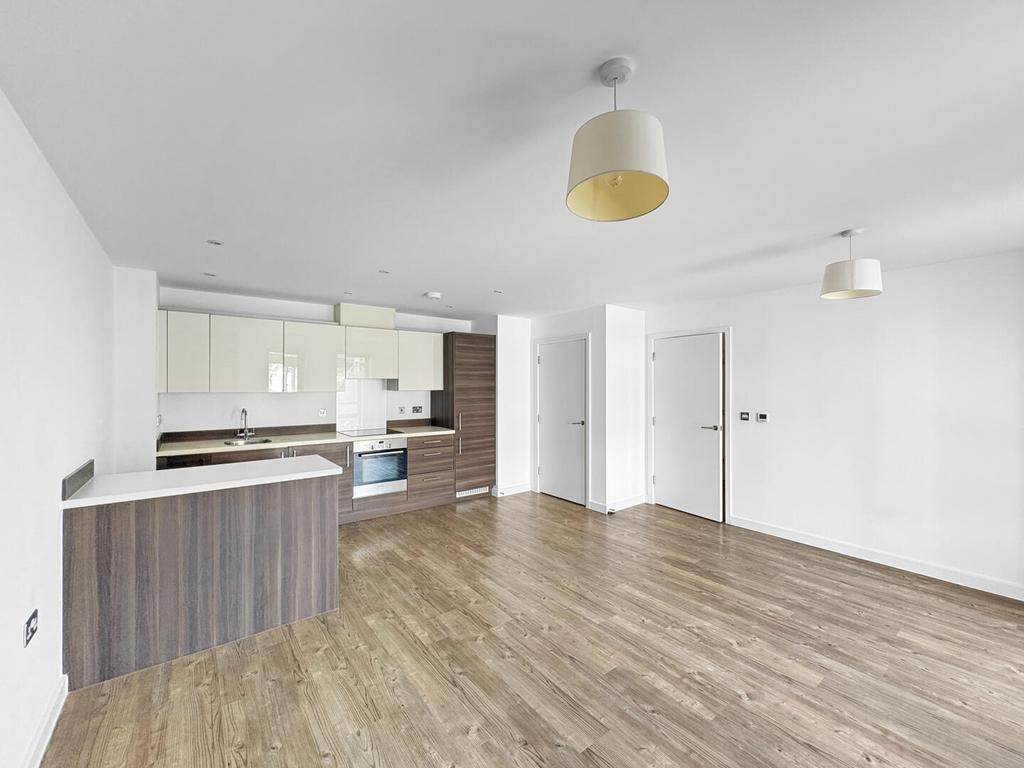 Apartment in Cambridge - View 4