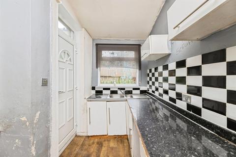 3 bedroom terraced house for sale, Daisy Street, Bradford