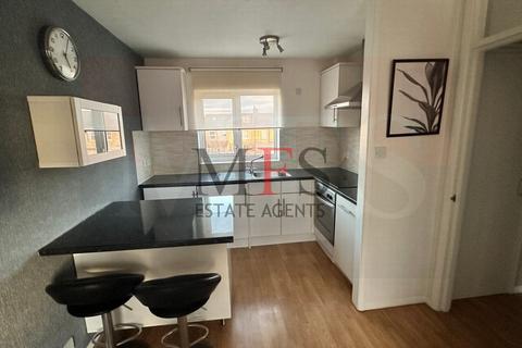 1 bedroom flat for sale, Copthorne Mews, Hayes, UB3