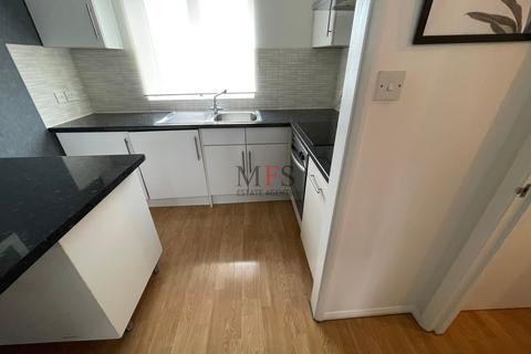 1 bedroom flat for sale, Copthorne Mews, Hayes, UB3