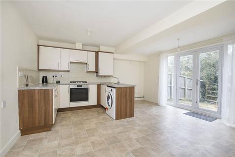 3 bedroom semi-detached house to rent, Bracken Way, Harworth, Doncaster, Nottinghamshire, DN11