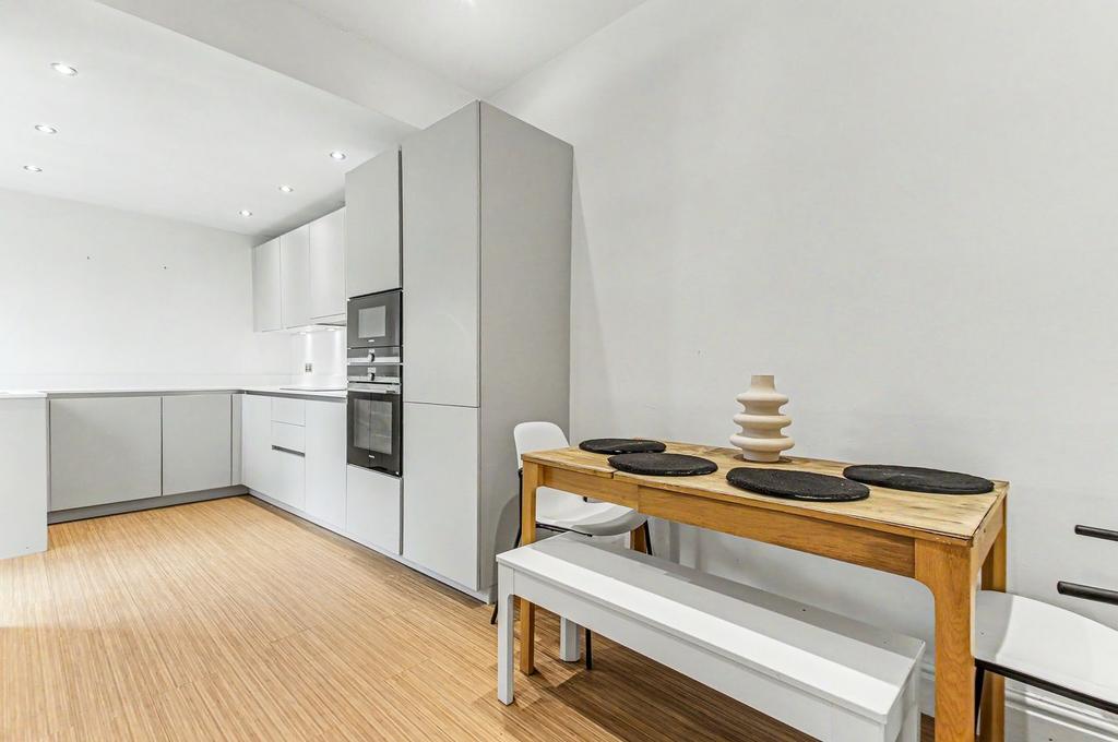 House in Trafford, Greater Manchester - View 5
