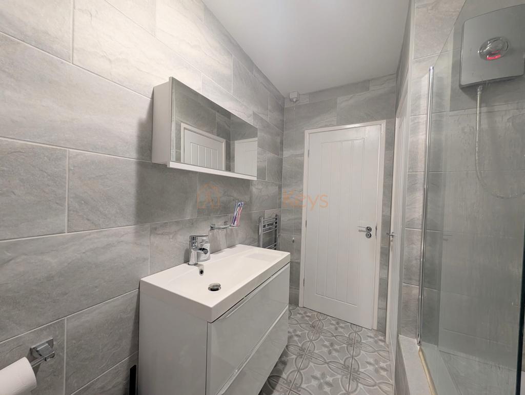 Apartment in Newcastle Upon Tyne - More