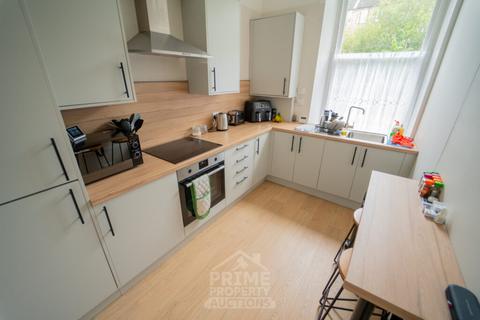 1 bedroom flat for sale, Dixon Avenue, Glasgow G42