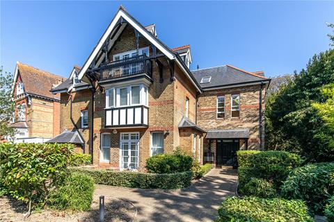 undefined, North Common Road, London, W5