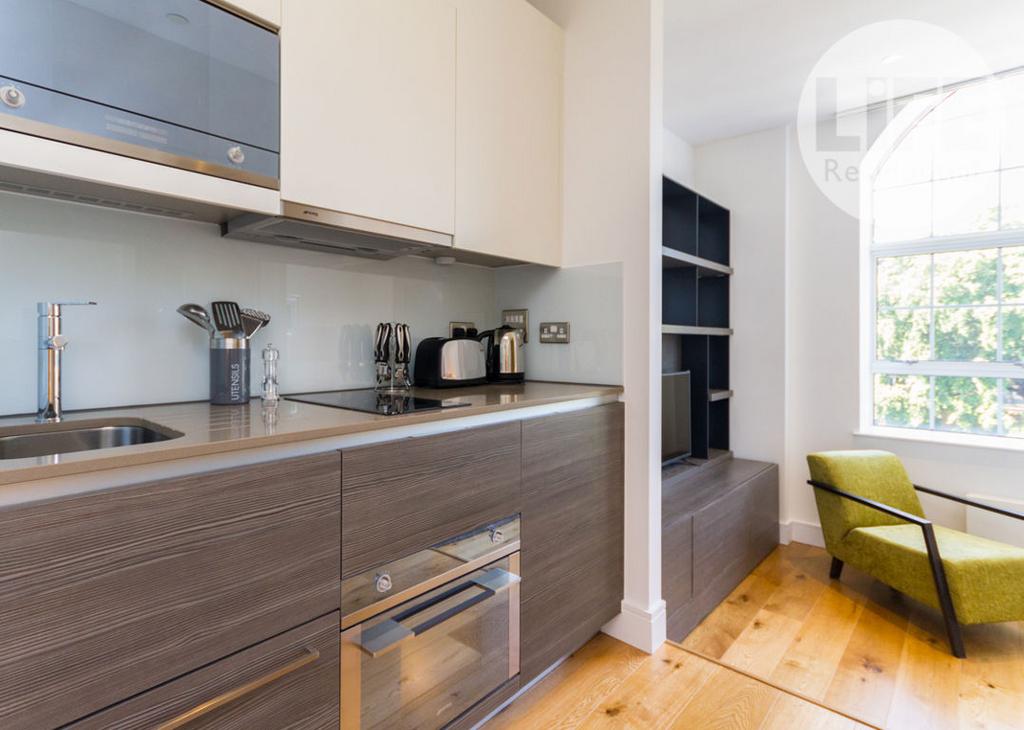 Apartment in Stockwell - View 3