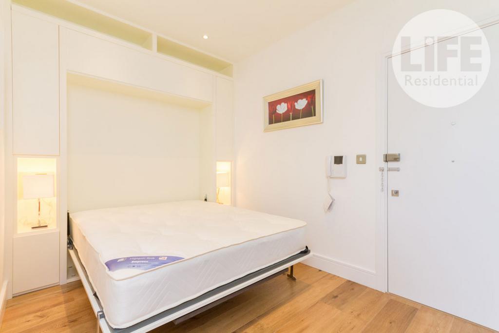 Apartment in Stockwell - View 5
