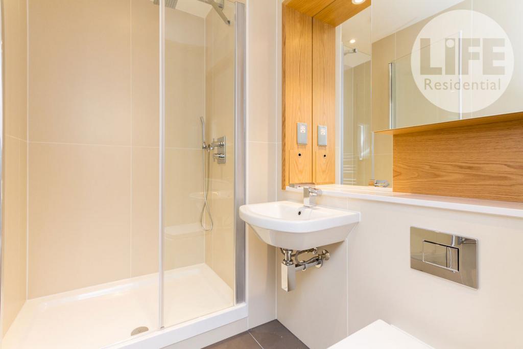 Apartment in Stockwell - More