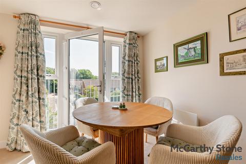 1 bedroom house for sale, Walnut Tree Place, Goring Street, Goring-by-Sea, West Sussex, BN12 6NT