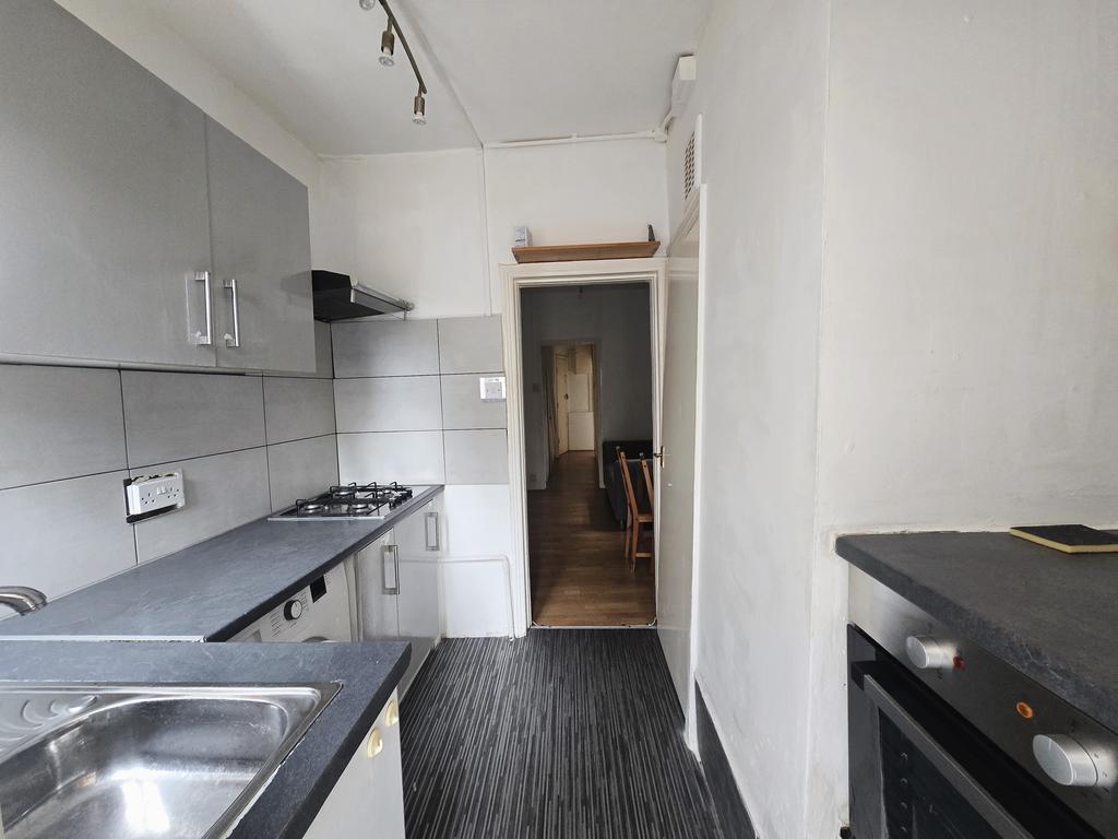 Apartment in London - View 2