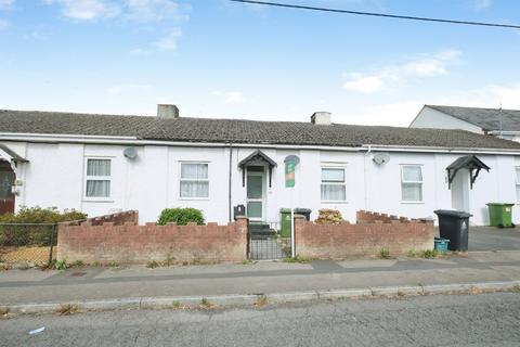 2 bedroom terraced bungalow for sale, Grahamstown Road, Sedbury, Chepstow