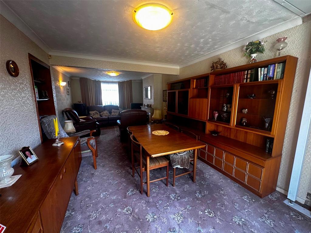 House in West Midlands - View 3