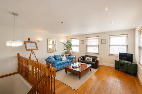 2 bedroom maisonette for sale, Sardrette Court, St. Peter Port, Guernsey