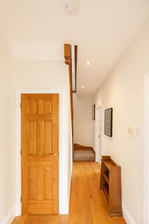 2 bedroom maisonette for sale, Sardrette Court, St. Peter Port, Guernsey
