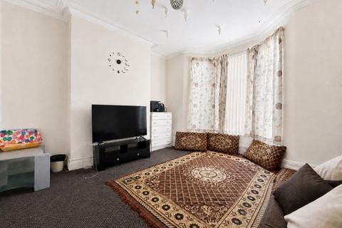 4 bedroom terraced house for sale, Barndale Road, Liverpool, L18