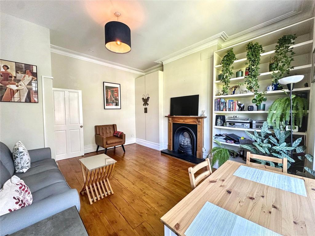 Apartment in Putney - View 5