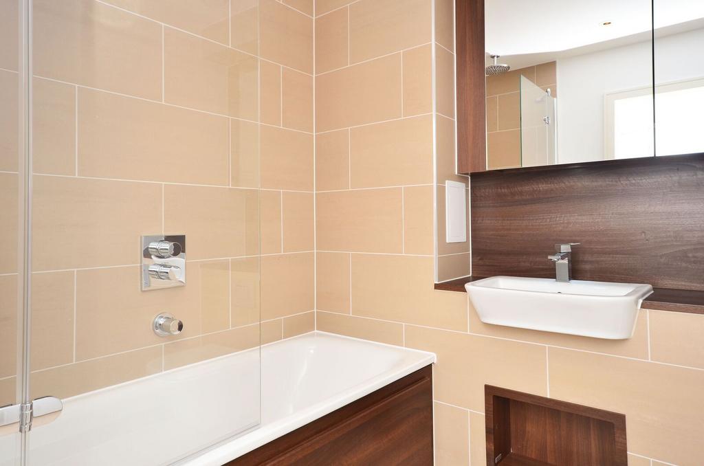 Apartment in London - View 3