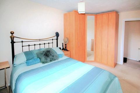 1 bedroom flat to rent, Poets Chase, Aylesbury HP21