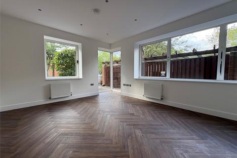 Studio to rent, Flagship House, Reading Road North, Fleet, GU51