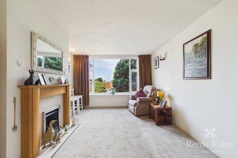 3 bedroom semi-detached house for sale, Hayfield Avenue, Preston PR5