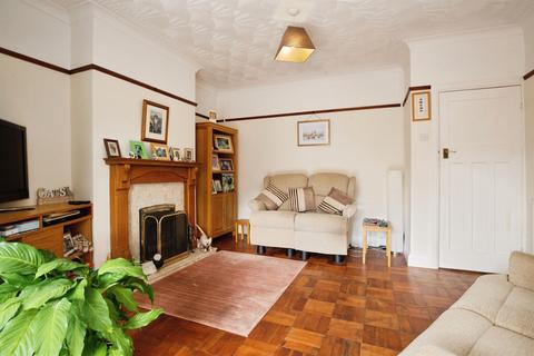 2 bedroom semi-detached bungalow for sale, Glas-y-Pant, CARDIFF