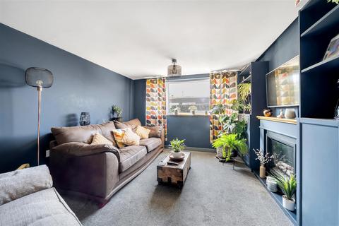 2 bedroom flat for sale, Woolcombe Road, Portland