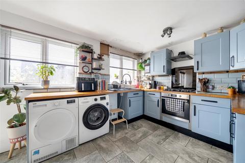 2 bedroom flat for sale, Woolcombe Road, Portland