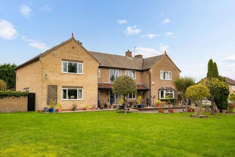 6 bedroom detached house for sale, Burton End, Haverhill, Suffolk, CB9 9AF