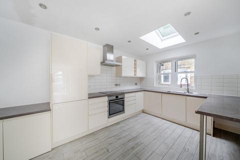 1 bedroom detached house to rent, Glenville Road, Kingston Upon Thames, Surrey, KT2
