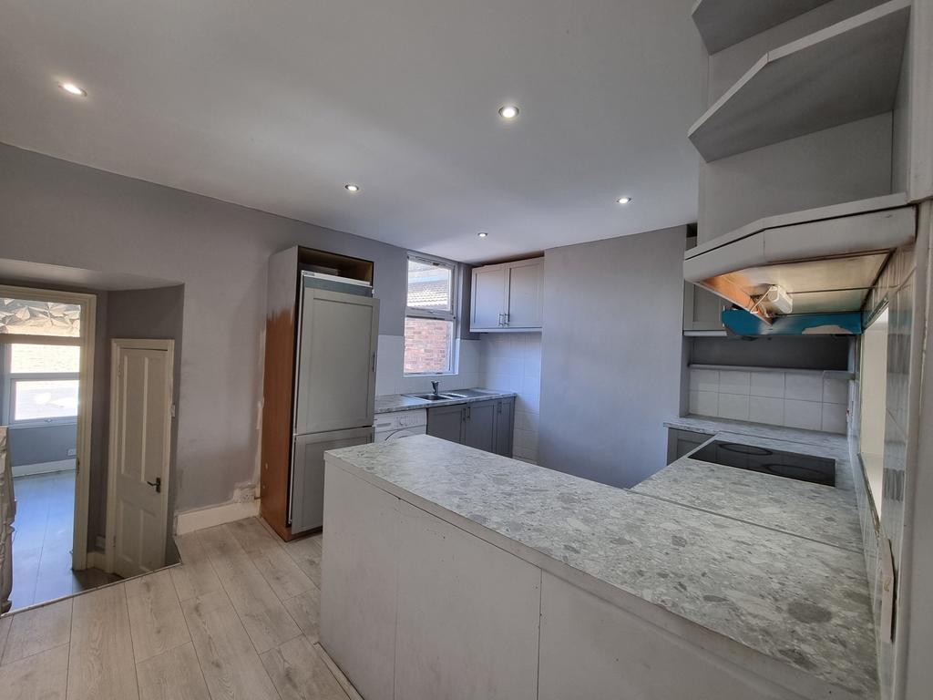 Apartment in London - View 2