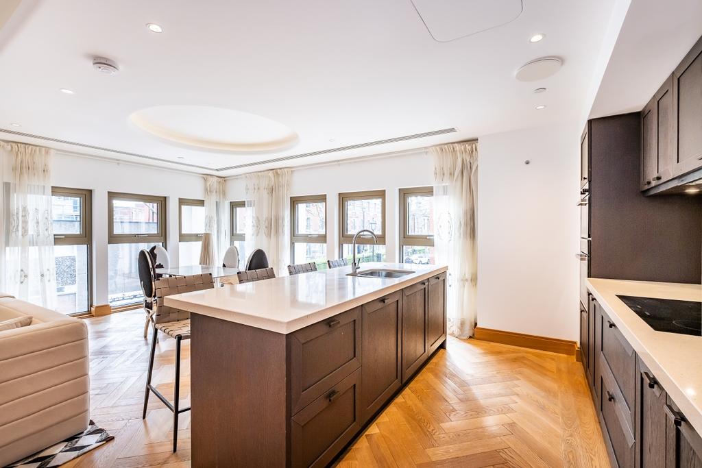Apartment in London - View 4