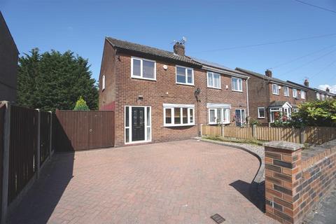3 bedroom semi-detached house to rent, Cale Lane, Wigan WN2