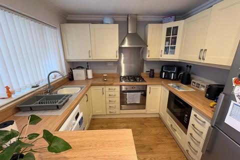 3 bedroom semi-detached house for sale, Chadderton Drive, Thornaby, Stockton-On-Tees