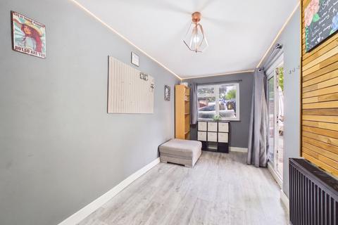 3 bedroom terraced house for sale, Kingsley Road, Farnborough, Hampshire, GU14