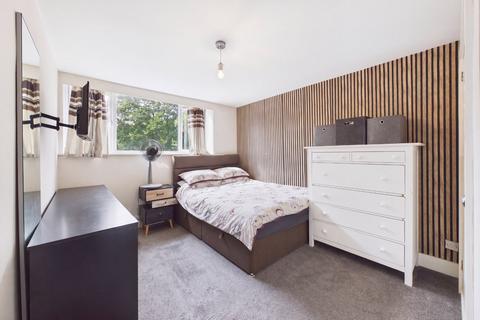 3 bedroom terraced house for sale, Kingsley Road, Farnborough, Hampshire, GU14