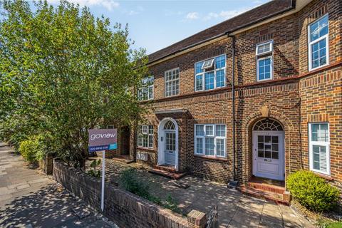 3 bedroom apartment for sale, Woodgrange Avenue, London