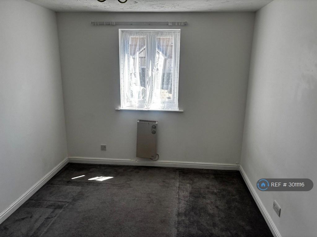 Apartment in Erith - View 4