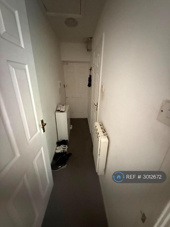 Apartment in London, Grahame Park, Colindale - View 4