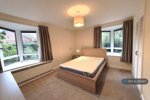 undefined, Queen's Park, Chester, CH4