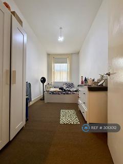 2 bedroom flat to rent, Hawthorn Terrace, Newcastle Upon Tyne, NE4
