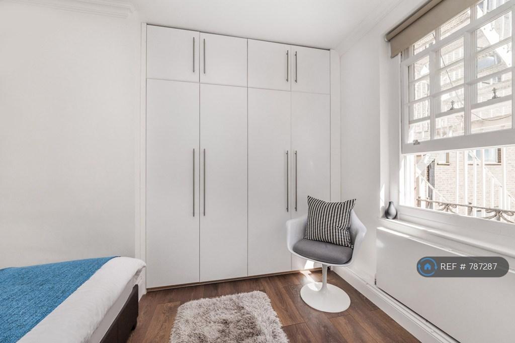 Apartment in London - More