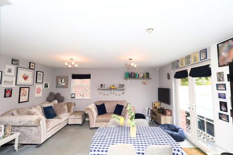 2 bedroom flat for sale, Marland Way, Stretford, M32