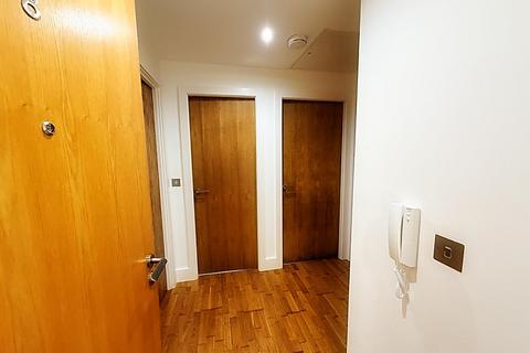 2 bedroom apartment for sale, Merchants Quay, 46-54 Close, Newcastle Upon Tyne