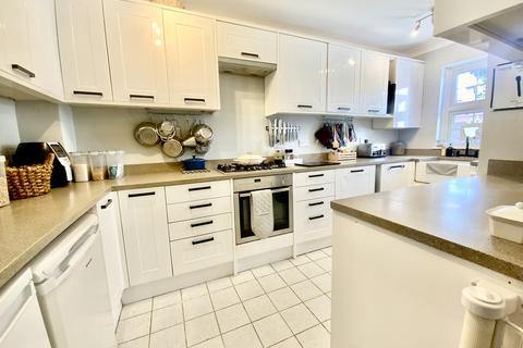 4 bedroom terraced house for sale, Dartmouth Place, London W4