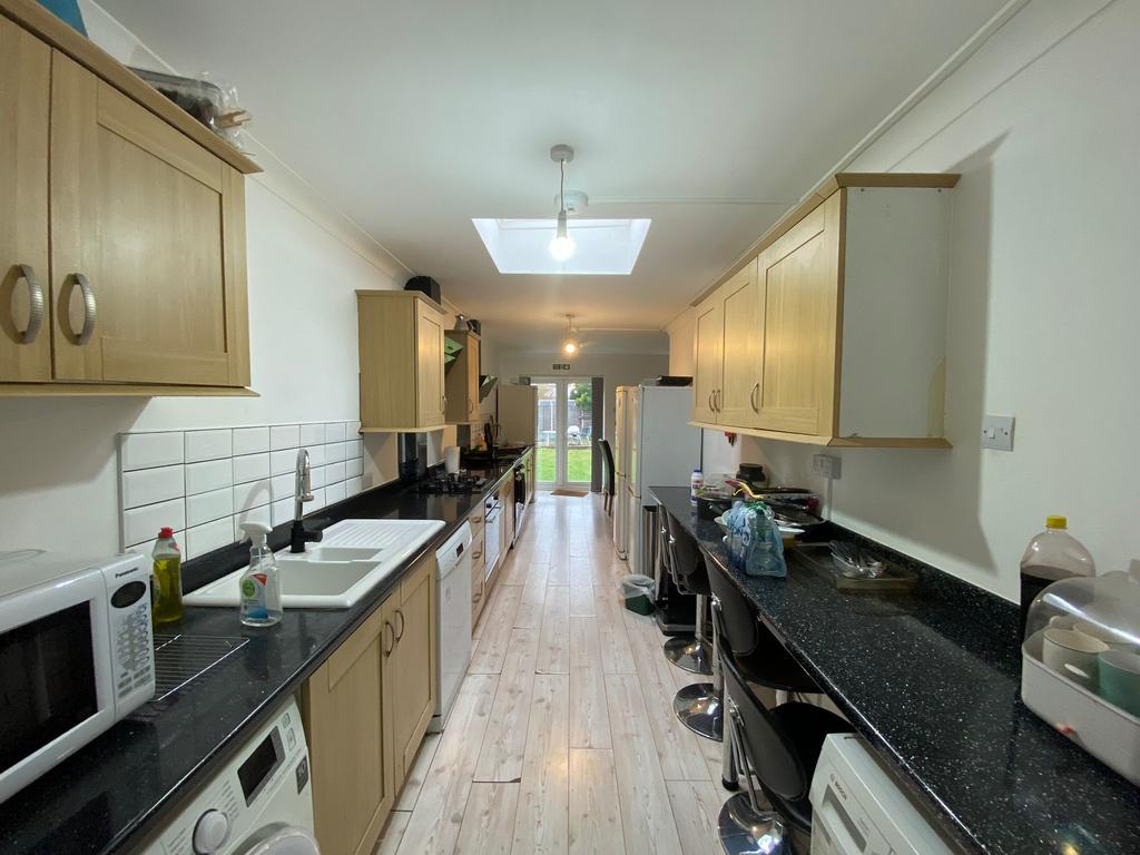 House in London - View 4