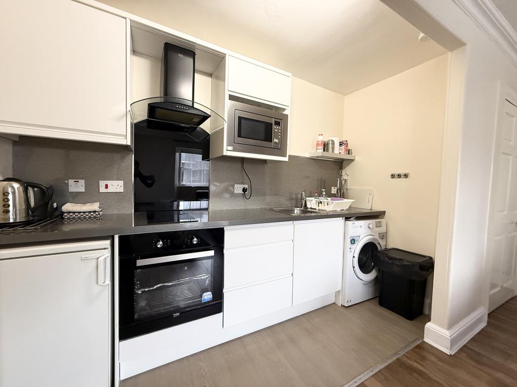 Apartment in Glasgow - View 5